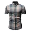 古典的な格子縞のチェックシャツの男性のブランド半袖ドレスシャツメンズカジュアルボタンダウンオフィスワークウェアキェミーズHomme 210522