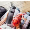 6 colores Material Tritan portátil Agua con pajita Deporte al aire libre Fitness Botellas para beber Botella de plástico duradera