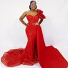 En elegant 2022 röda axel paljetter prom klänningar kristallbälte med löstagbar tåg celebryity klänning spets kvinnor special ocn klänning