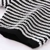 Svart Striped Spliced ​​Stickning T Shirt Loose Fit V-Neck Kortärmad Kvinnor Mode Vår Sommar Cardigan Sweater B-089 210522