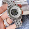 AAA Luxusmarke Herren Damenuhren Shinning Diamond Wacth Iced Out Edelstahl Herren Quarzwerk Montre Geschenk Party Wristwat302Q