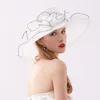 Accessori per capelli da sposa Bride Cappello da sposa Papà Ladies Dress Wedding Organza Caps Church Hat Fascinator Women Women Women Ken3801326