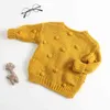 Baby Höst Vinter Kläder Tjejer Stickad Cardigan Coat Sweater Topp Handgjorda Bubbla Ball Solid Barn 6m-3T 211204