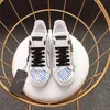 2021 Högkvalitativa kvinnor skor Espadrilles Bästsäljande broderi Sneakers Skriva ut Walk Canvas Sneaker Platform Shoe