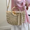 حقائب اليد للنساء عارضة سترو نسج الكتف الجوف خارج حمل الروطان تصنيع crossbody السيدات الصيف شاطئ رسول حقيبة