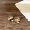 Dangle ljuskrona mode stjärnor micro pave zirconia pärla fyrverkerier stud örhängen för kvinnor koreanska stil 2022 nya smycken örhängen