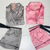 Frühlings- und Sommer-Frauen-Pyjamas-Anzug Kurzärmelige Home-Kleidung Rosa gestreift sexy süß 210831