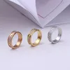 Amoureux de bague en acier titane anneaux taille pour femmes et hommes bijoux de créateur de luxe NO box8655668