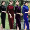 Chinês tradicional vestidos mulheres cheongsam elegante senhoras veludo qipao ano novo traje de festa manga longa roupas Altro abito da sposa