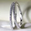 Ультра-жареный женский кольцо круга полная бриллиантовая циркон.