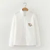 Kobiety Bluzka i Topy Długie Rękaw Haft Białe Koszule Z Długim Rękawem Przycisk UP Casual Street Topy Spring Cute Shirts 210604