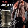 Bottiglia d'acqua Bollitore da palestra 2.2L Sport Bici a 4 colori con tappo PETG Bicchieri da allenamento Bevande all'aperto Allenamento da viaggio portatile