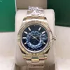 Luxury DesignerBlack Classic Fashion Automatisk mekanisk klocka Storlek 42mm Sapphire Glass Vattentät funktion Julklapp GRATIS LEVERANS