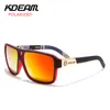 Kdeam高級偏光メンズサングラスファッションスポーツスタイル男性屋外旅行ゴーグルシェードフリーボックスKD127