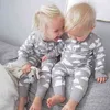 Född Baby Boys Girls Romper Spädbarn Kläder Söt gråa moln Skriv ut Långärmad Jumpsuit Pyjamas Toddler Kläder Outfits 211101