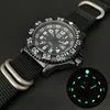 Gli uomini guardano un quarzo militare impermeabile orologi imitazione tritium cronografo luminoso fermare lussuoso orologio da polso per immersioni in nylon nylon 89485002269