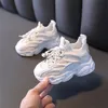 Yeni Bahar Çocuk Ayakkabı Örgü Nefes Yürüyor Erkek Kız Spor Ayakkabı Açık Tenis Slip-On Moda Çocuk Sneakers 210329