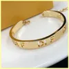 Womens Designer Armband Fashion Farandole Gold Hollow Letters F Armband For Women Party Wedding Jewely Necklace Box New 2110202646