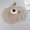 4 / 6PCS PVC Placemats Cutout HangAble Mat Ottagkantig ihålig Non Slip Dining Table Mats Coaster Home Table Dekoration Guld Placemat 210817