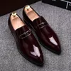 Luxe metalen Stijl mannen Business Prom Schoenen Bruiloft Puntschoen Mannen Flats Loafers Schoeisel EUR siz: 38-43