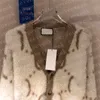 Pełne litery Drukuj płaszcze swetra mohair dla kobiet miękkie pluszowe projektanci damski płaszcz damski