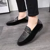 Yeni Erkek Moda Pu Birleştirme Konforlu İş Gündelik Ziyafet Elbise Ayakkabı Klasik Popüler