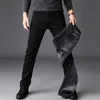 Shan Bao fleece dikke dunne winter jeans klassieke stijl mannen ingerichte rechte pure zwarte dikke warme jeans 210531