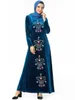 9138 robe décontractée à manches longues brodée en velours d'or pour femmes arabes à la mode (à l'exclusion du foulard)