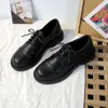 Beige White Office Ladies Oxford Shoes Women Closed Toe Fashion Platform Shoes Classic Black Lace Up Loafers Pu Leather Flats Y0907
