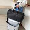 Целый роскошный дизайнерский бренд Duffel Bag 2021 Последние модные классические мужчины Женщины высокая мощность спортивные спортивные нейлоновые туристические платы 265G