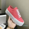 2021 Kvinnor Casual Sneakers med Trainer Platform Gummi Botten Tjock Kanfastryck Skor Lace-up Lyxig Cassetta Wheel Box