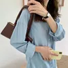 Kadınlar Için Pamuk Gömlek V Yaka Bluz Kadınlar Sonbahar Katı Kore Üstleri Uzun Kollu Ofis Giyinmek Gevşek Artı Boyutu Hırka 10524 210527