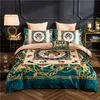 set di biancheria da letto di design invernale verde di lusso in velluto queen size copripiumino king size lenzuolo federe set di piumini per stilisti di moda stampati a cavallo