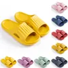 Högkvalitativa tofflor Slides skor Män Kvinnor Sandal Plattform Sneakers Mens Kvinnor Röd Svart Vit Gul Slide Sandaler Trainer Utomhus Inomhus Slipper Style 1-8