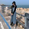 Sommer-Sommerkleid, koreanisches lockeres Overknee-Jeanskleid mit langen Hosenträgern, ärmelloses Knopf-Multi-Pocket-A-Linien-Jeanskleid in Blau 210604