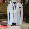 Męskie Garnitury Blazers 2021 Marka Garnitur Mężczyźni 3 Sztuk Groom Set Ślub Moda Wzory Biała Kurtka Biznesowa Kamizelka Królewskie Niebieskie Spodnie Smoku