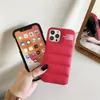 Puffer voor iPhone 13 Down Jacket Cases Soft Silicone Back Cover Telefoon 11 12 13 Pro Max X XS XR 8 7 Plus modemerk Black Red PI7360965