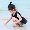 夏の子供の女の子の水着黒いレースの袖水着子供かわいいスタイルの春服E2003 210610