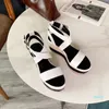Summer High Heels Women Designer Sandaler Shoe Slope Heel Womens Buckle Strap Mjuk ￤kta l￤derkvalitet Hemp Rope kilar Sandal
