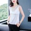 Koreańska moda satyna damska bluzka koronka pani lady kamizelka v-neck plus rozmiar haftowane kobiety topy bez rękawów kobieta Top 210604
