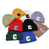 2021 nouveau hiver en plein air Couples chapeau couleur bonbon casquettes mode printemps sport bonnets décontracté lettre C marque tricoté Hip-Hop chapeaux