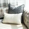Lüks Atmak Kanepe Yastık Dekoratif Nordic Zarif Yastık Sandalye Yatak 30 * 45 * 50 Siyah Altın Zebra Ekose 211203