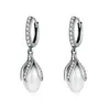 Perle balancent S925 en argent Sterling oreille goujon naturel perles d'eau douce boucles d'oreilles à la mode CZ bijoux de corps pour les femmes