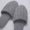 NXY pantoufles carré Fonda 100% cachemire câble tricot pantoufle chaussures tricotées femmes 2022 220125