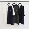 T-shirts hommes 2022 Été Nouvelle marque coréenne Brand Marque WE11DONE Épissage asymétrique Spoinage des hommes et des manches courtes personnalisées pour hommes et femmes