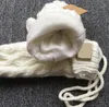 クラシックスタイルのデジゲンウール編み織りねじれた手袋ファッション女の子ブランドレター印刷5本の指ミトン冬の厚い暖かいカシミアグローブ