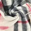 Hiver 100% cachemire concepteur foulard de mode haut de gamme douce épaisse foulards de luxe pour hommes et femmes unisexe classique chèque de gros plaid châles imitation 11 couleur