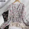 Korean Breasted V-neck Soft Chiffon Shirt Spring Wear Versatile Cut-off Ear Edge Floral Shirt Waist Top 210507