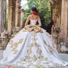 Charro Mexican Quinceanera Prom Klänningar 2021 Av Skulder Långärmad Guld Ruffles Edge Sweety 15 Misquinceanos Party Gowns