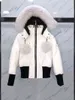 リアルファーボール冬の女性MS Knukerlesデビーパーカーダウンジャケット厚い屋外ファッションコート厚い防風ショート211130